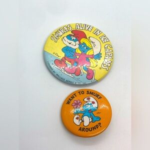 Vtg Smurfs Peyo Button Set x2 Wanna Smurf Around? & Smurfs Alive In Ice Capades